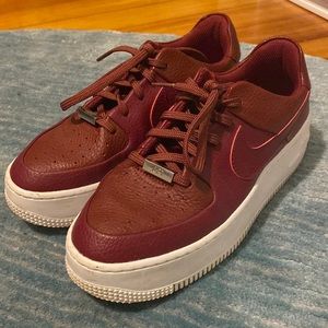 Barely worn maroon Air Force 1 size 7.5